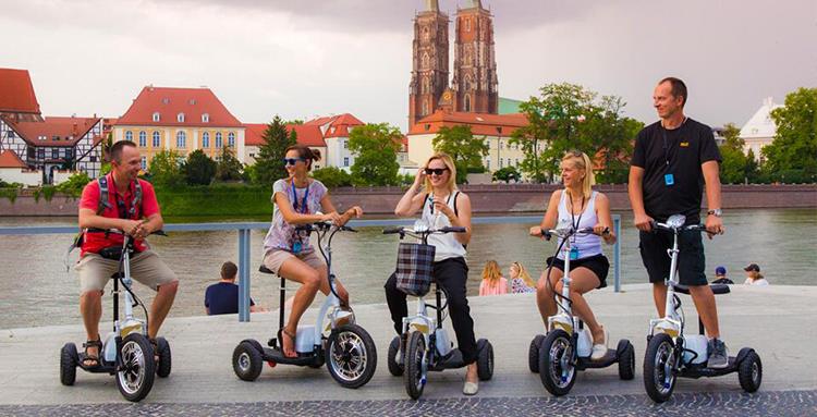 Trasmettitore guida turistica 100 canali(图2)