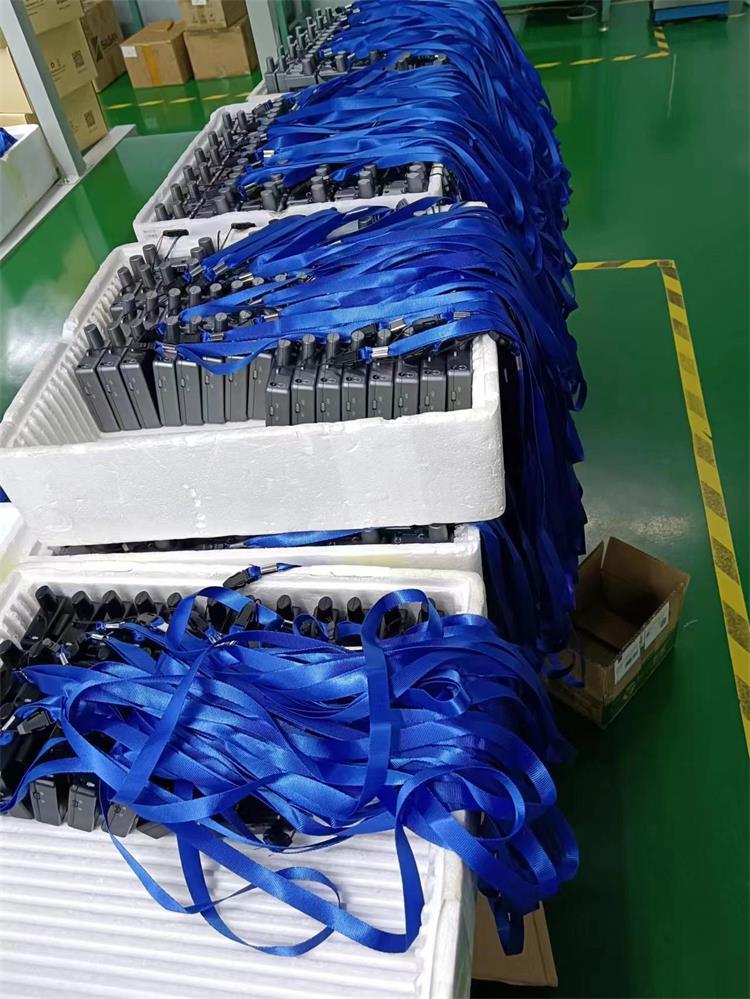 Translation Headphones For Church On the factory production line 产品模型(图5)